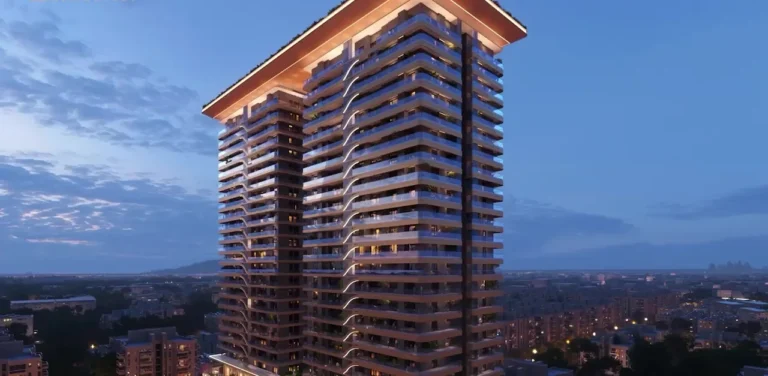 Royal Residences – Tower at Dusk