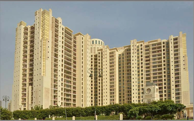 DLF The Summit towers