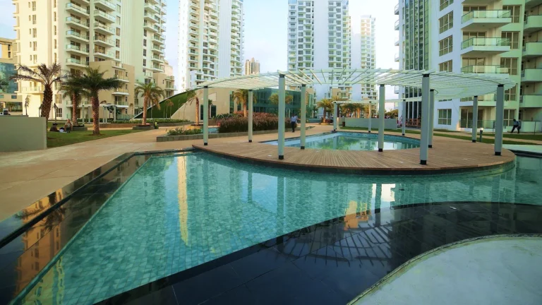 M3M Opus - Artist's impression - Largest pool in the vicinity